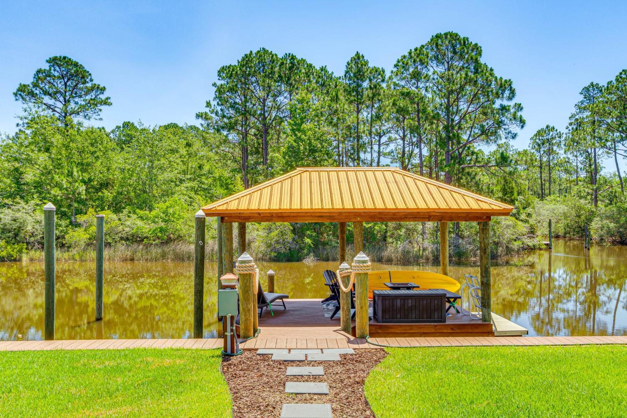 Waterfront Florida Vacation Rental With Boat Dock Milton Exteriér fotografie